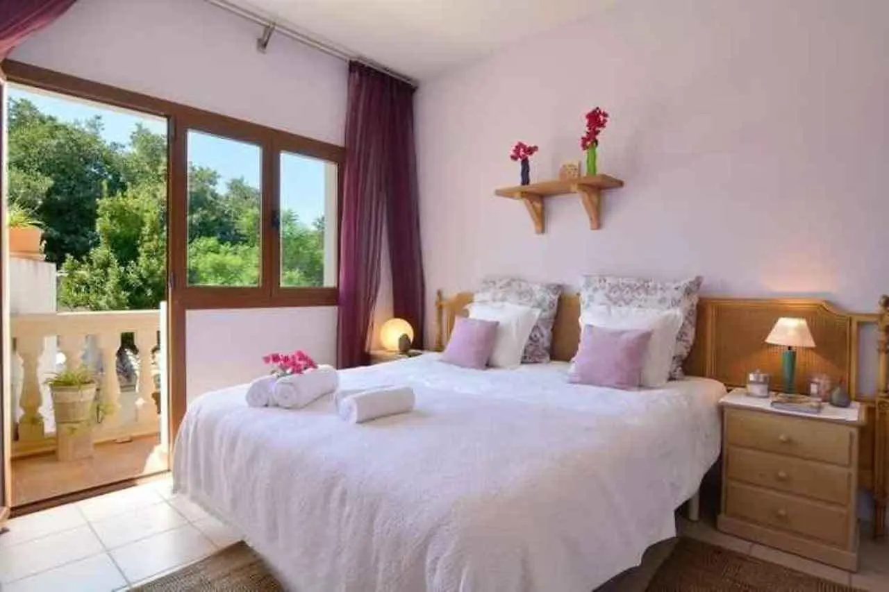 Mallorca Traditional Townhouse Holiday home Llubi